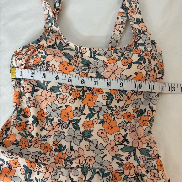 CUPSHE Women's One Piece Swimsuit Bathing  Scoop Neck Wide Straps Pull On XS - Picture 9 of 11